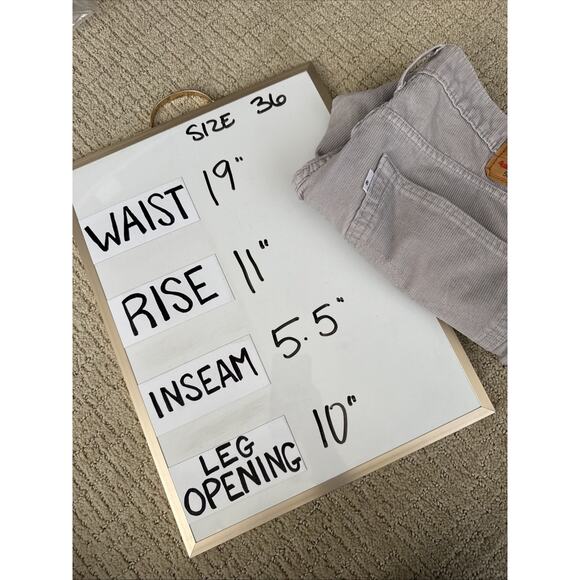 Levis Shorts Mens 36 Grey Corduroy Cut Offs Hemmed Chino Vintage Inspired - Picture 13 of 13